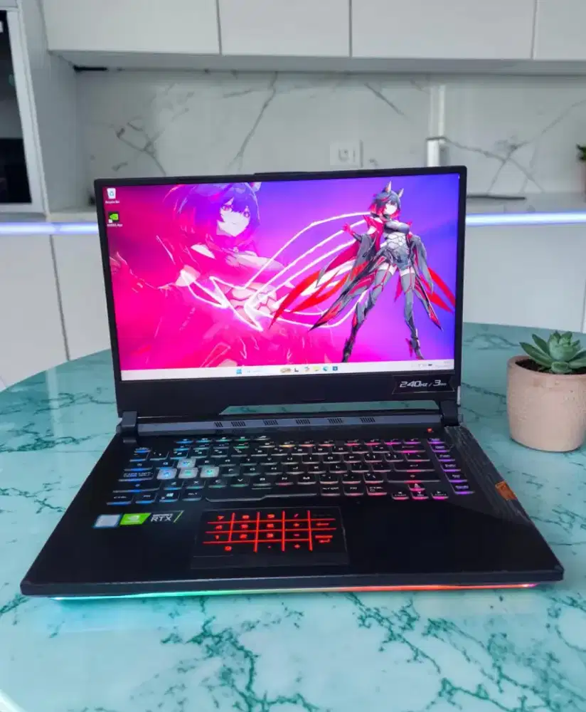 Laptop Gaming Asus ROG STRIX Core i7 RAM 16Gb RTX 2060 SSD 512Gb
