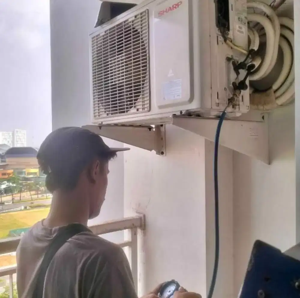 Cuci ac, bongkar/pasang ac, servis ac, freon, vakum dll