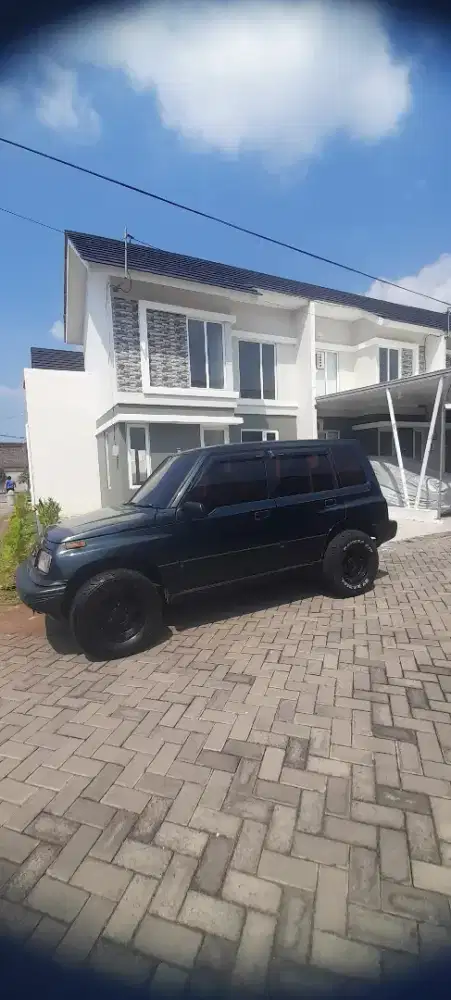 Dijual cepat escudo 1995. Kondisi istimewa