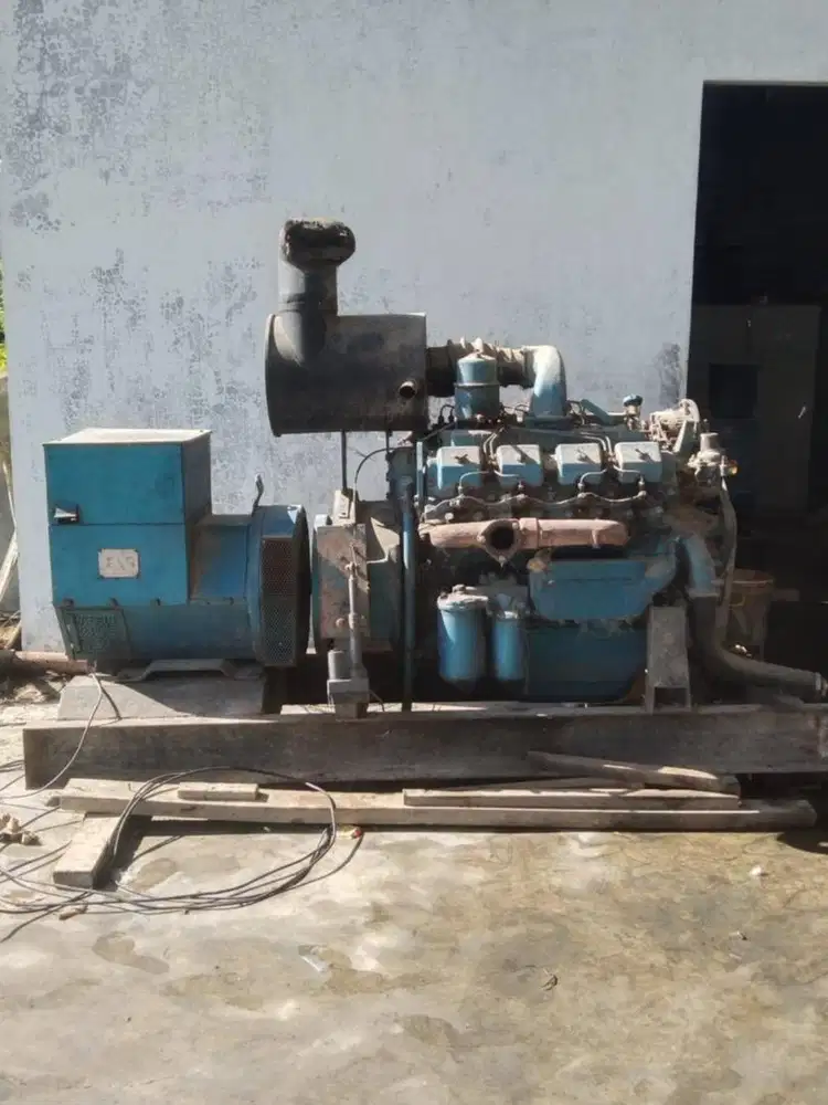 DIJUAL CEPAT NISSAN RD8 include dinamo