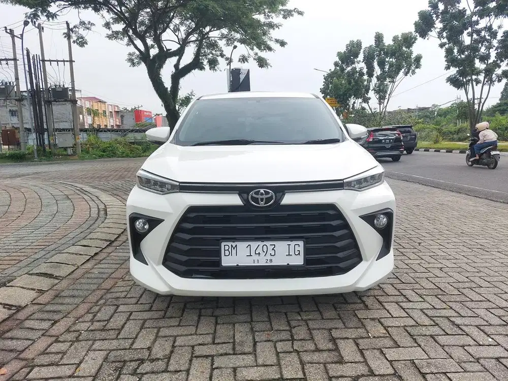 Dijual avanza G manual 2023 dp 10jt