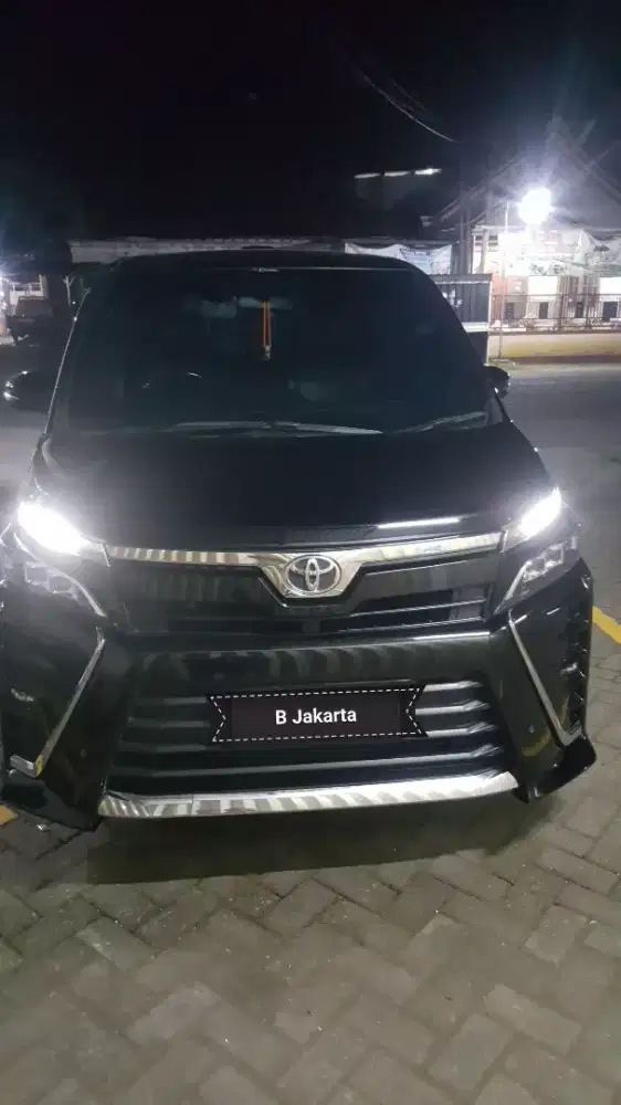 Toyota Voxy 2017 A/T Milik Pribadi