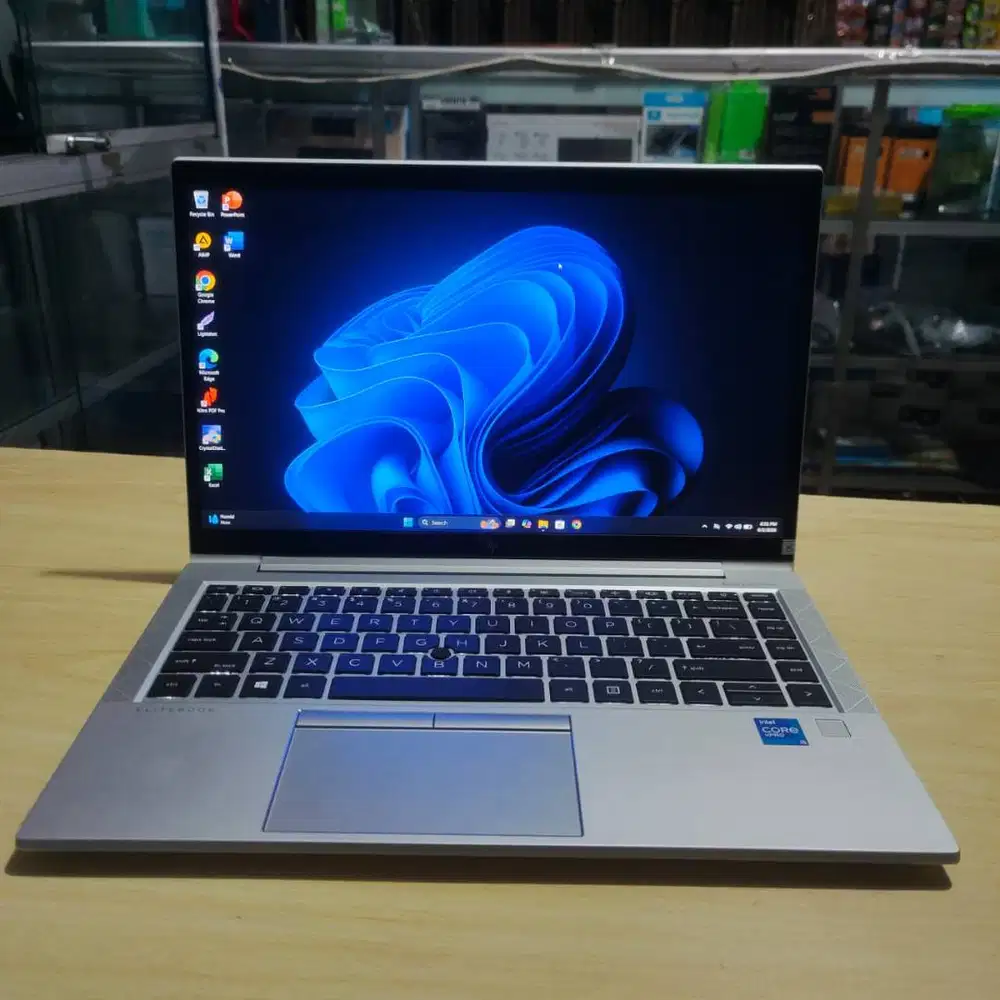 Laptop HP Elitebook 840 G8 Intel Core i5 Gen 11th 16/256 SSD Mulus Sia