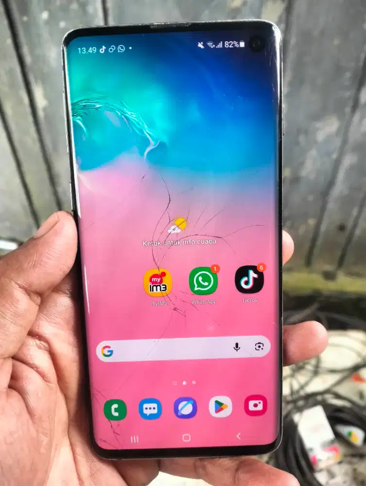 Samsung s10 ram 8/128