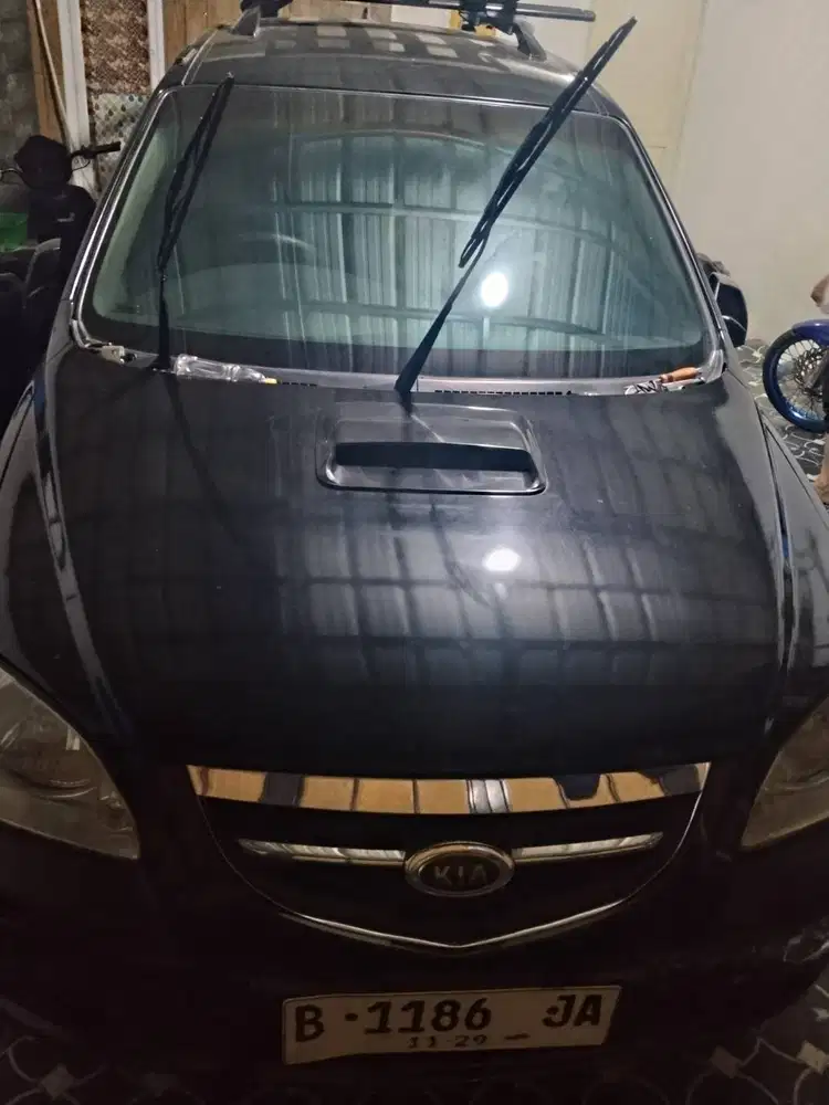 Mobil pribadi jonathan