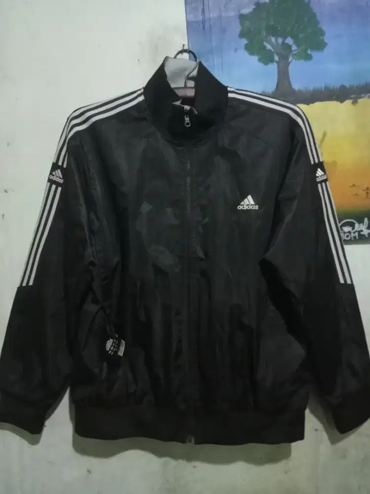 Jaket adidas size L