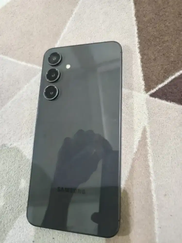 Samsung s24 fe 8/128