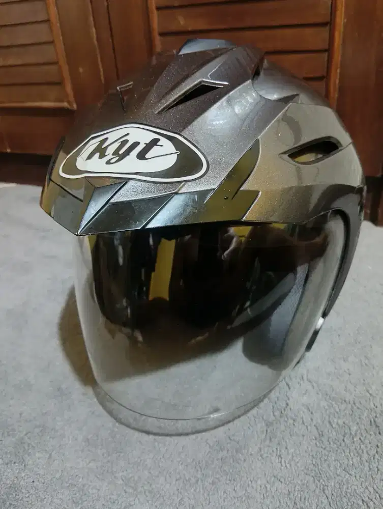 KYT venom double visor