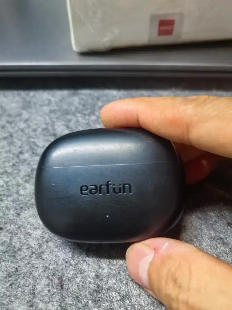 EarFun Air Life – 4  earbuds, earset, second