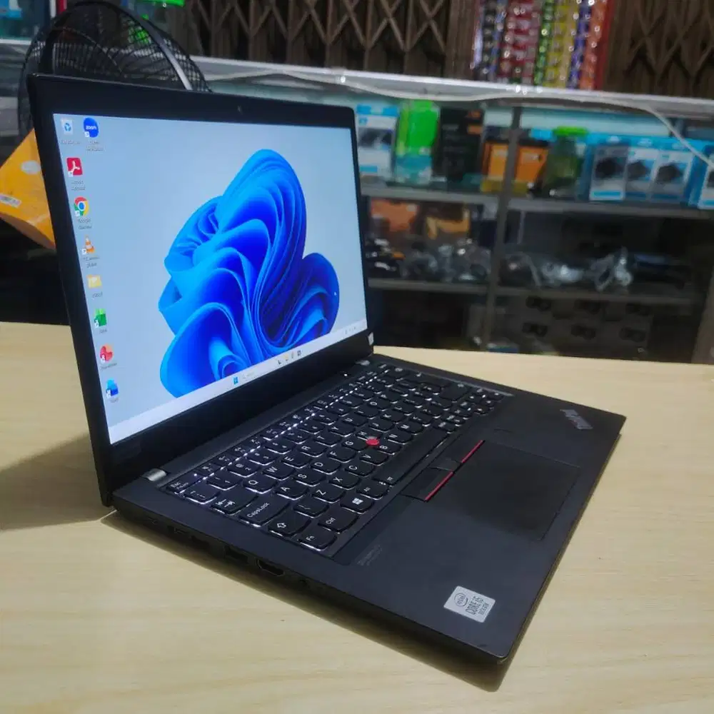Laptop Lenovo Thinkpad X13TC Intel Core i5 Gen 10th 16/256 TOUCHSCREEN