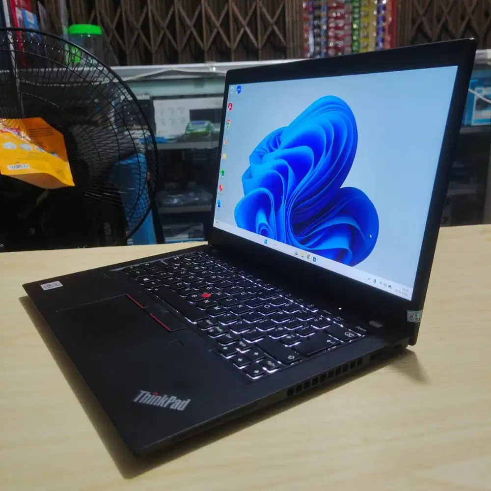 Laptop Lenovo Thinkpad X13TC Intel Core i5 Gen 10th 16/256 TOUCHSCREEN