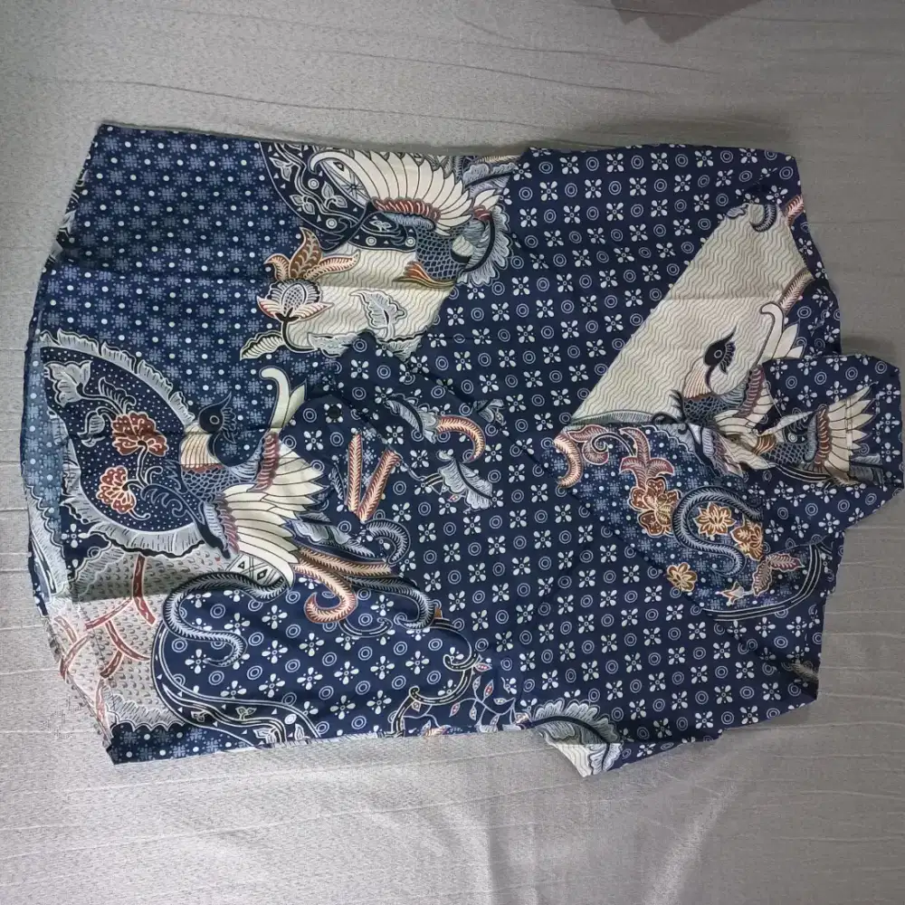 Kemeja batik mulus