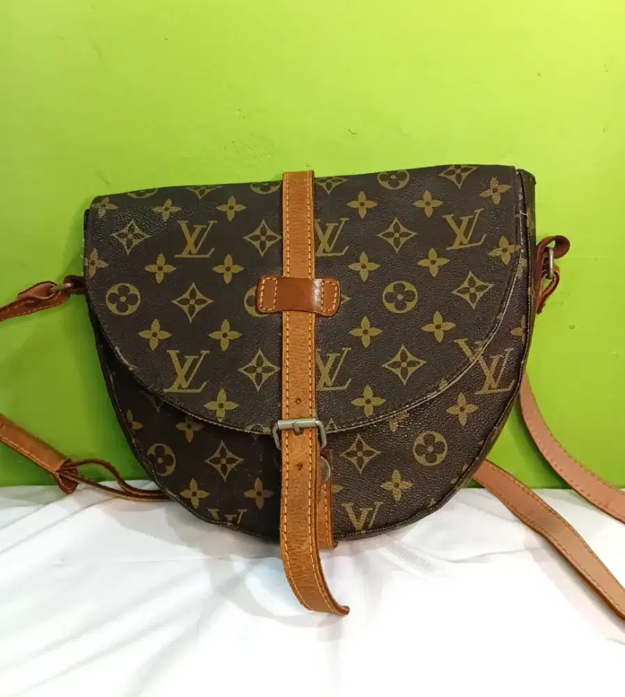 Tas lv mono vintage second luar