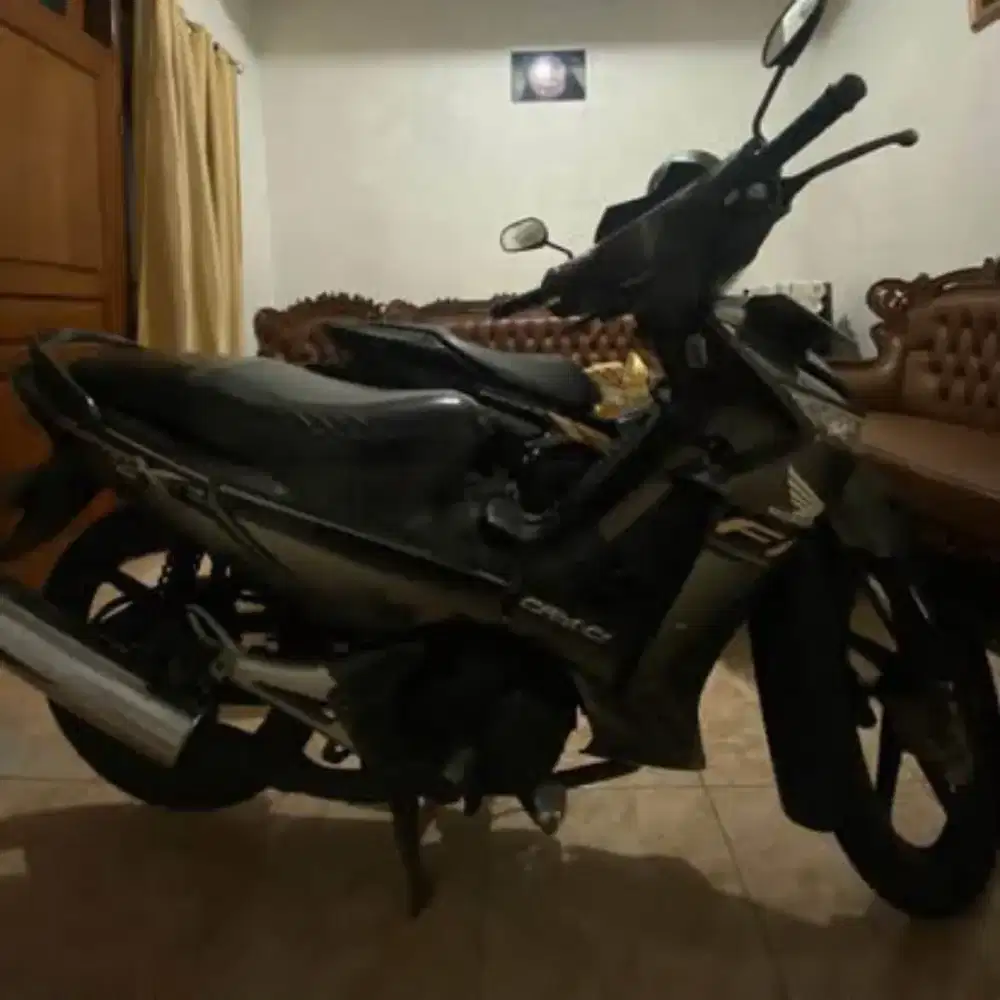 FS Supra X 125, Abu Abu