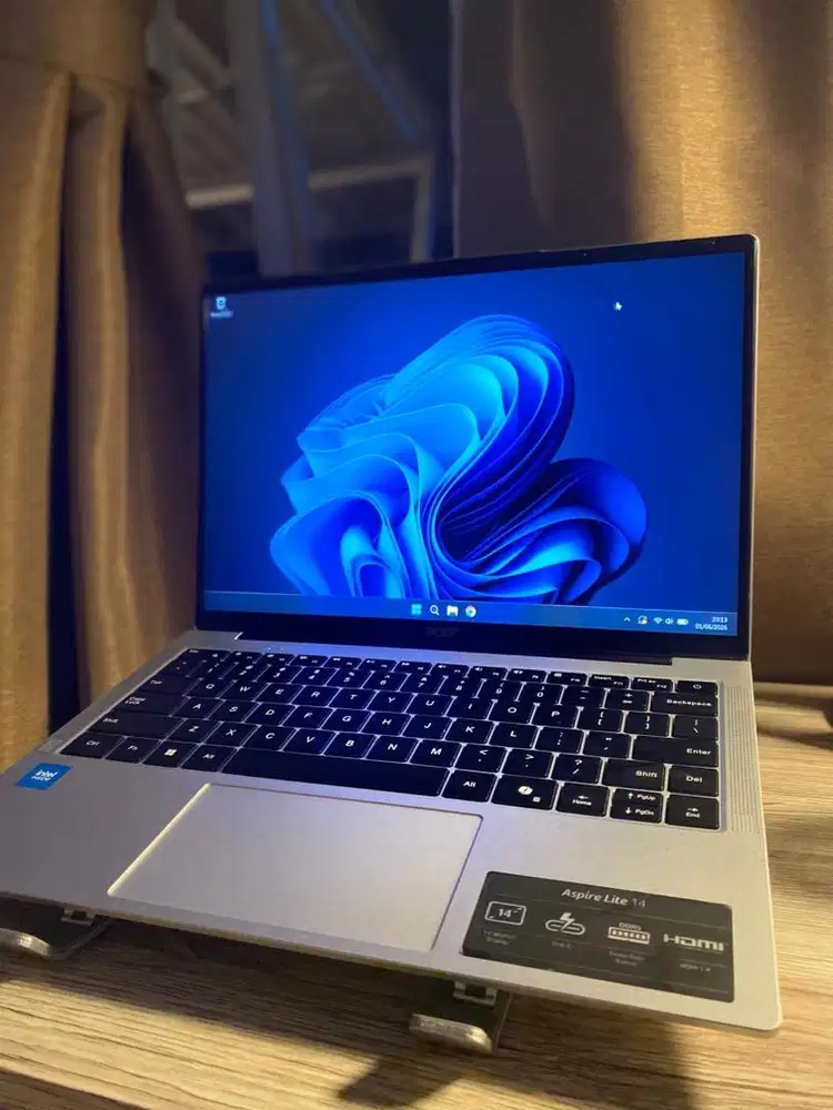 Laptop Acer Aspire lite 14 RAM 8GB SSD 512GB