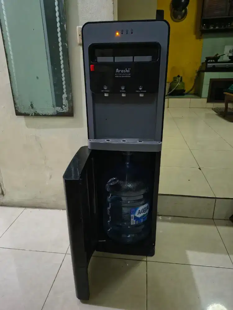 Dispenser + Kulkas LG