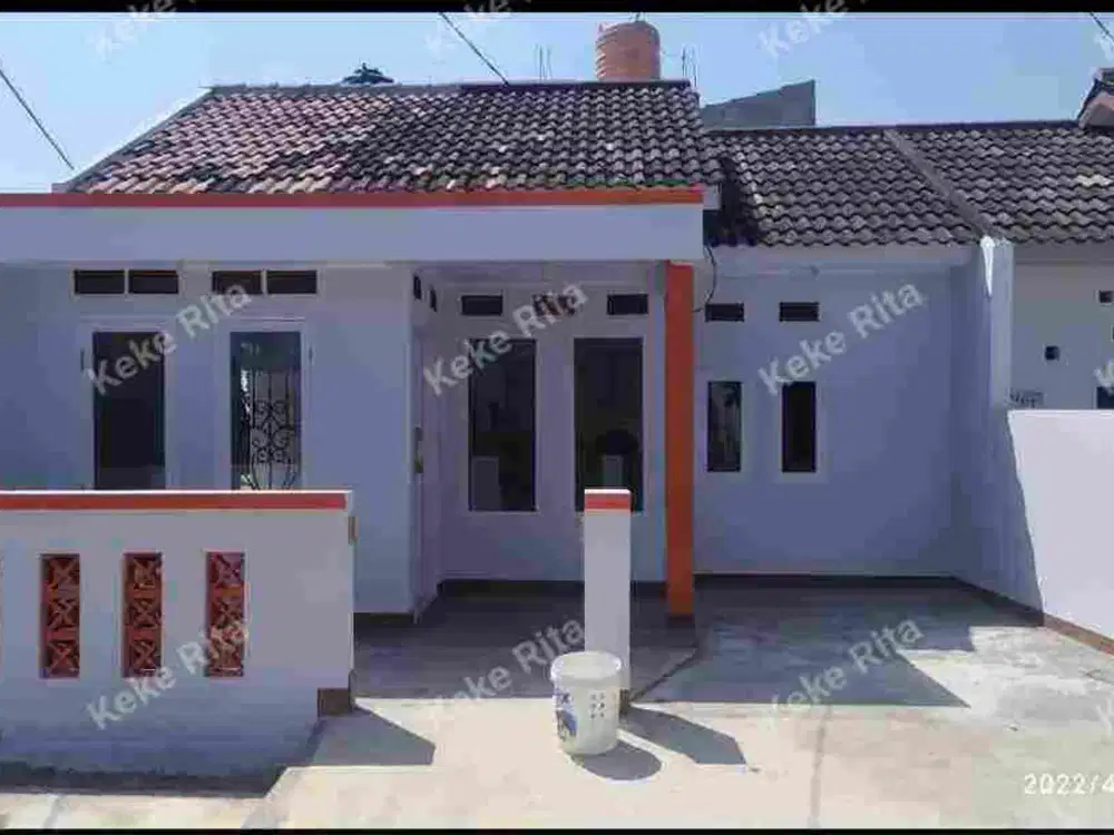 Dijual rumah Hook murah di Rancaekek