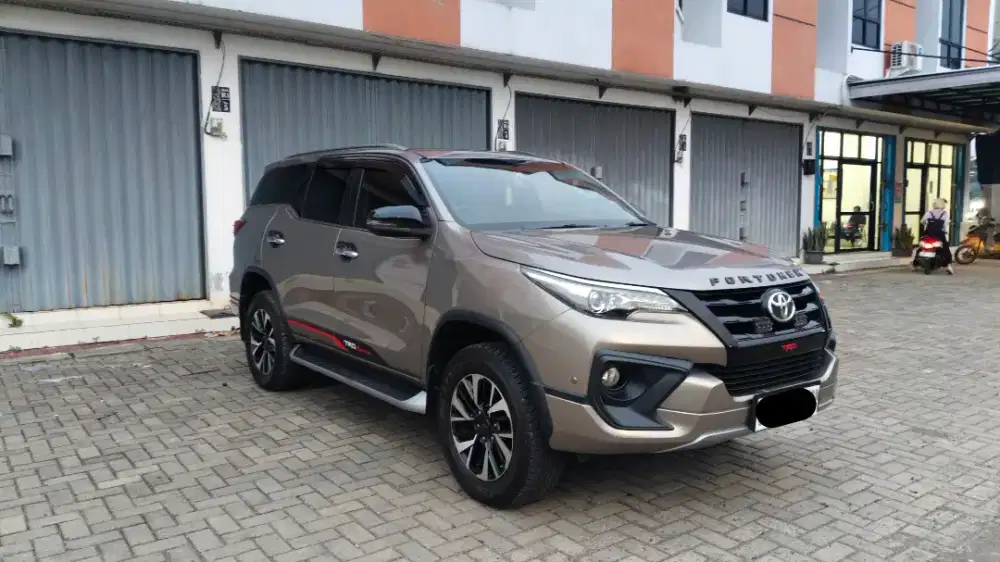 Fortuner VRZ 2018.7 TRD 2.4cc AT
