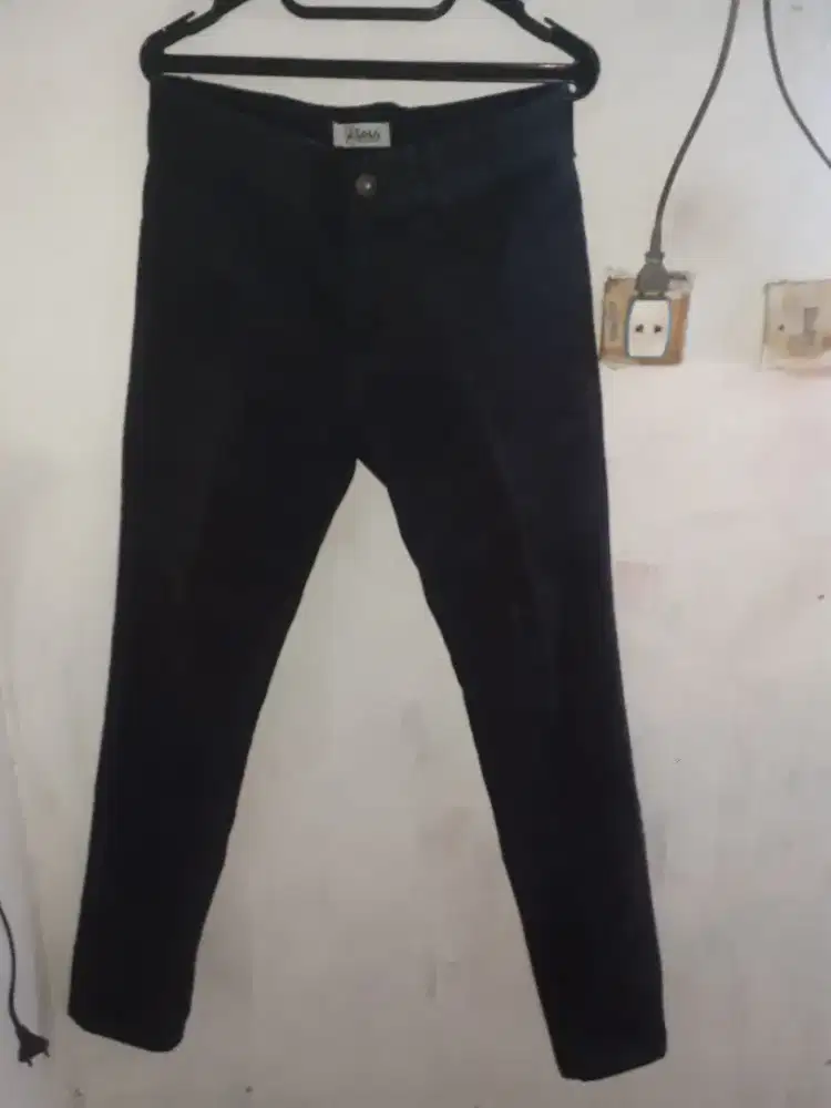 Celana Louis size 31an dan Sepatu Kulit size 39