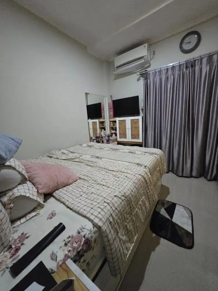 *TURUN HARGA*Dijual Rumah,Hunian Strategis di Cempaka Putih