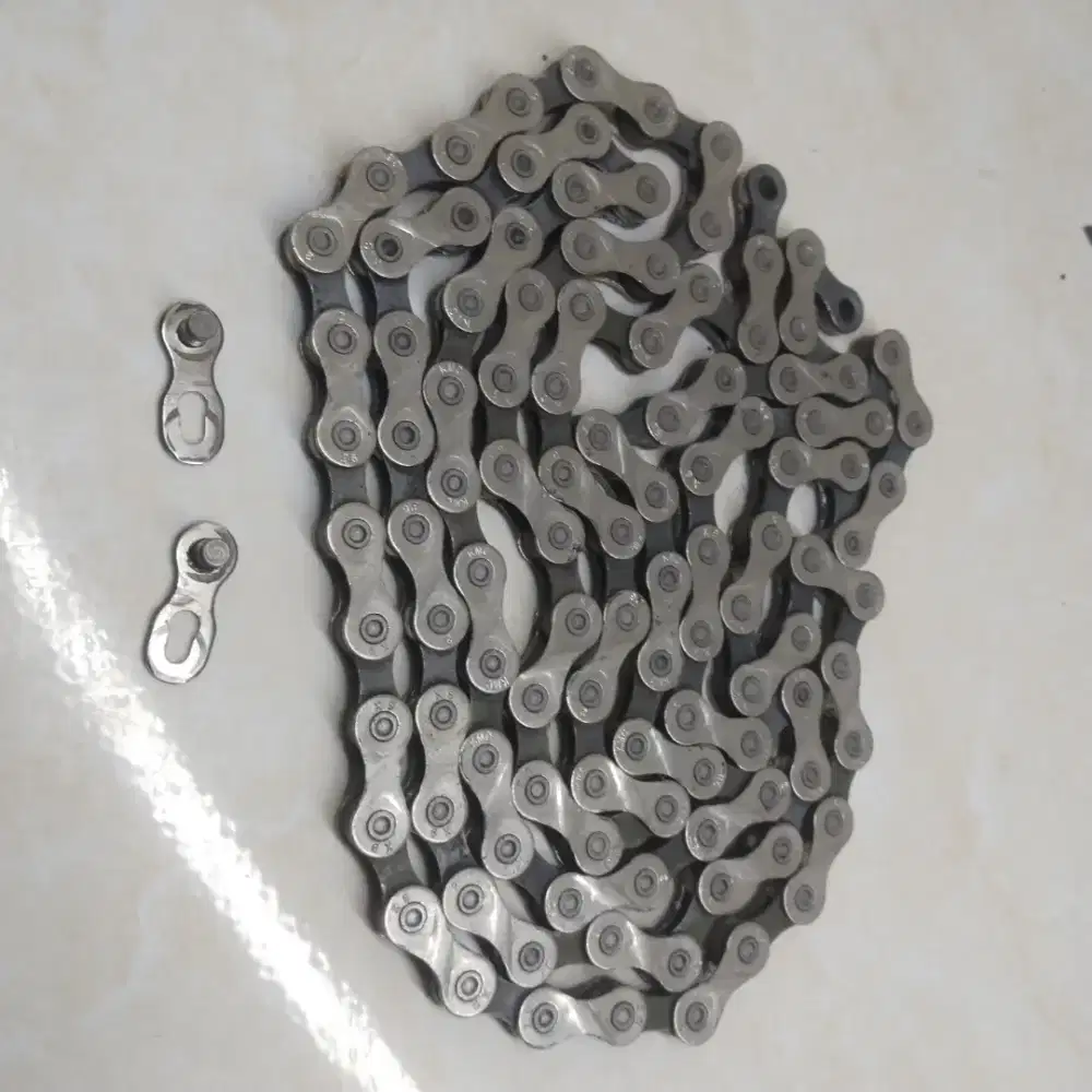 CHAIN 9 SPEED KMC SECOND