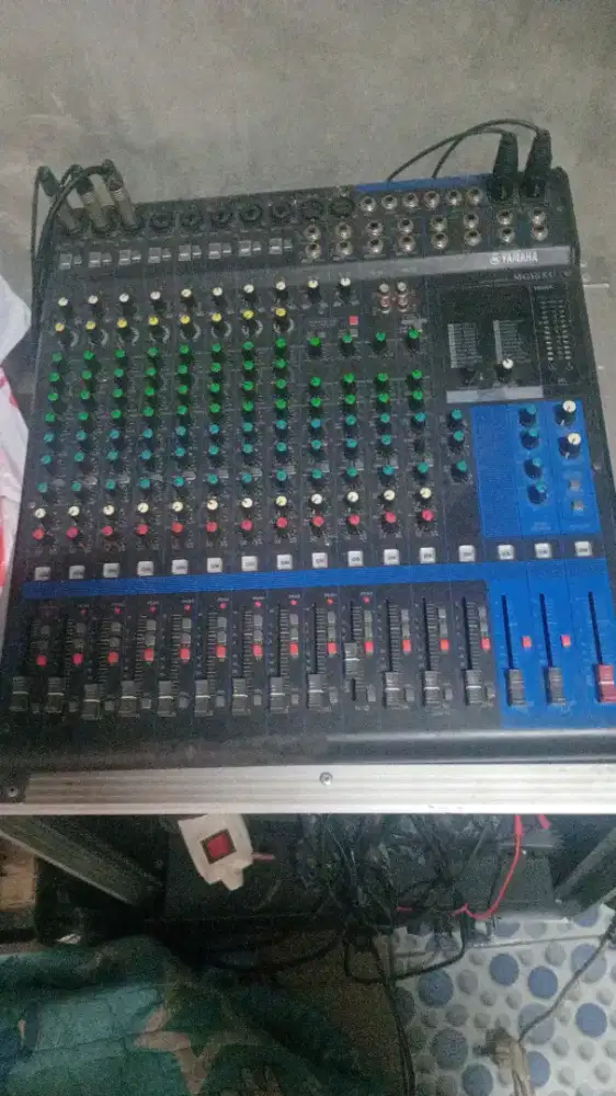 Barang masih gres