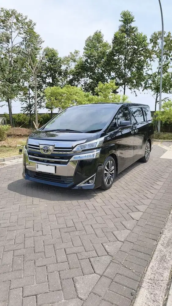 TERMURAH! Toyota Vellfire tss 2020 alphard