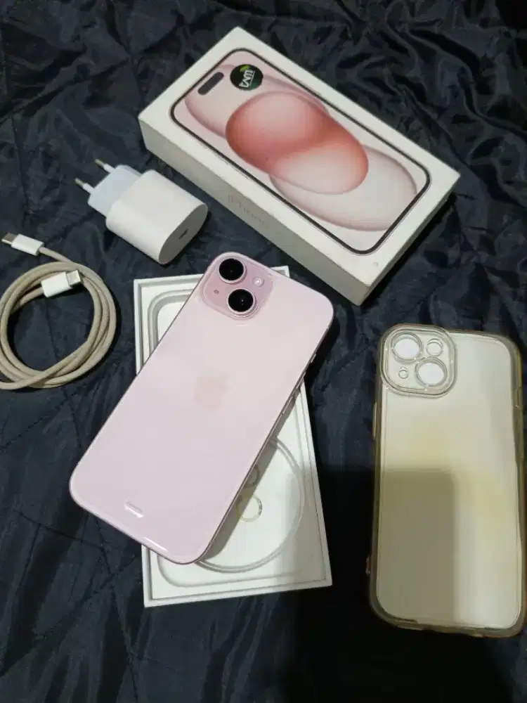 iPhone 15 128 GB Fullset Resmi iBox