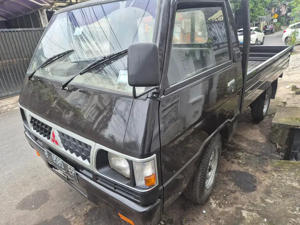 Mitsubishi Colt L300 2000 Diesel