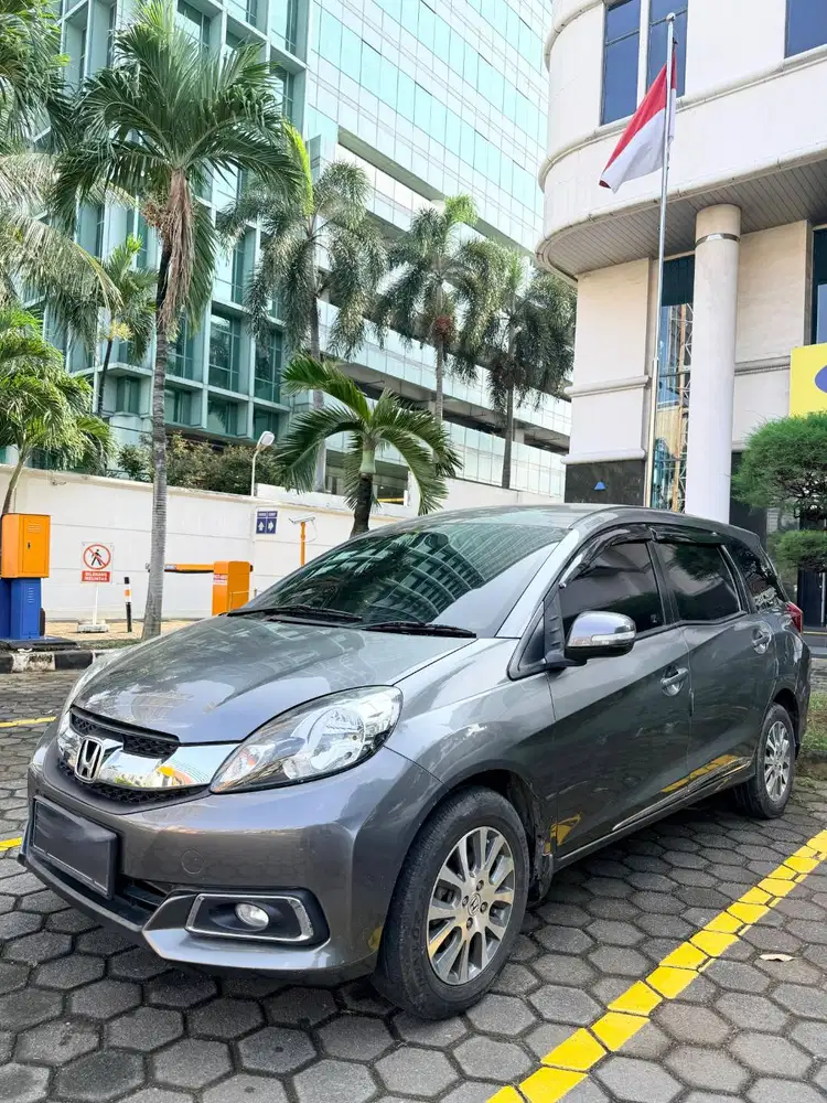 Dijual Honda Mobilio E CVT Prestige Limited Edition 2014