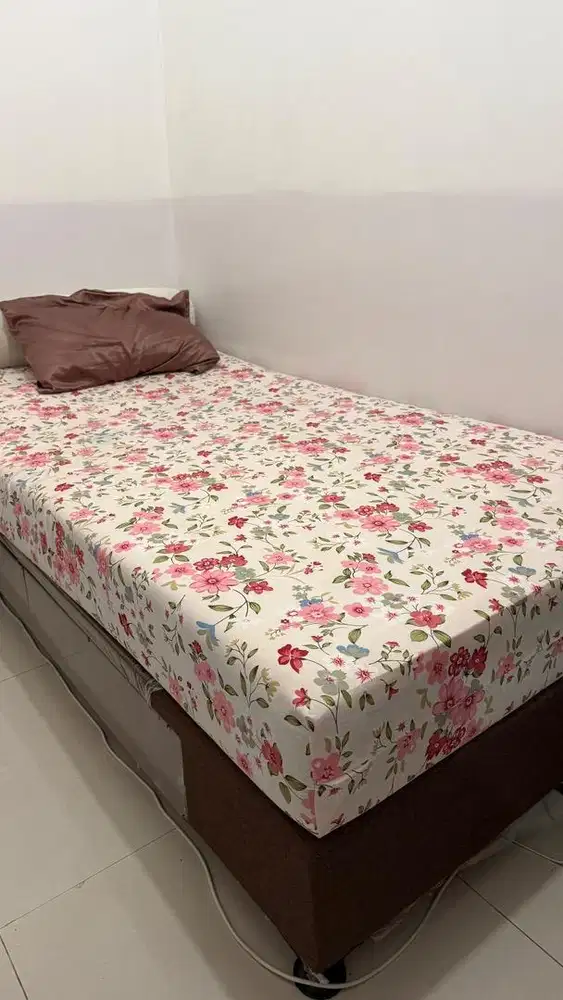 Dipan kasur ranjang  tempat tidur minimalist dipan laci aestetic