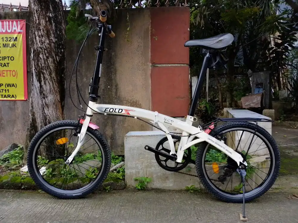Sepeda Lipat R20'.