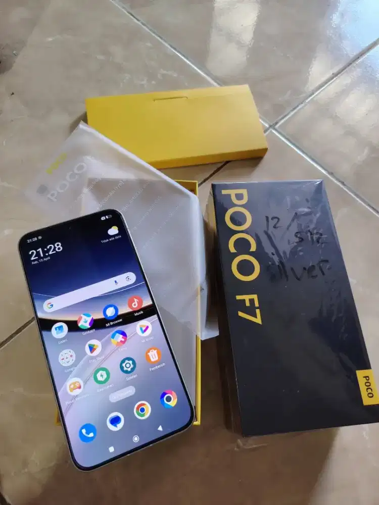Poco F7 Silver 12/512