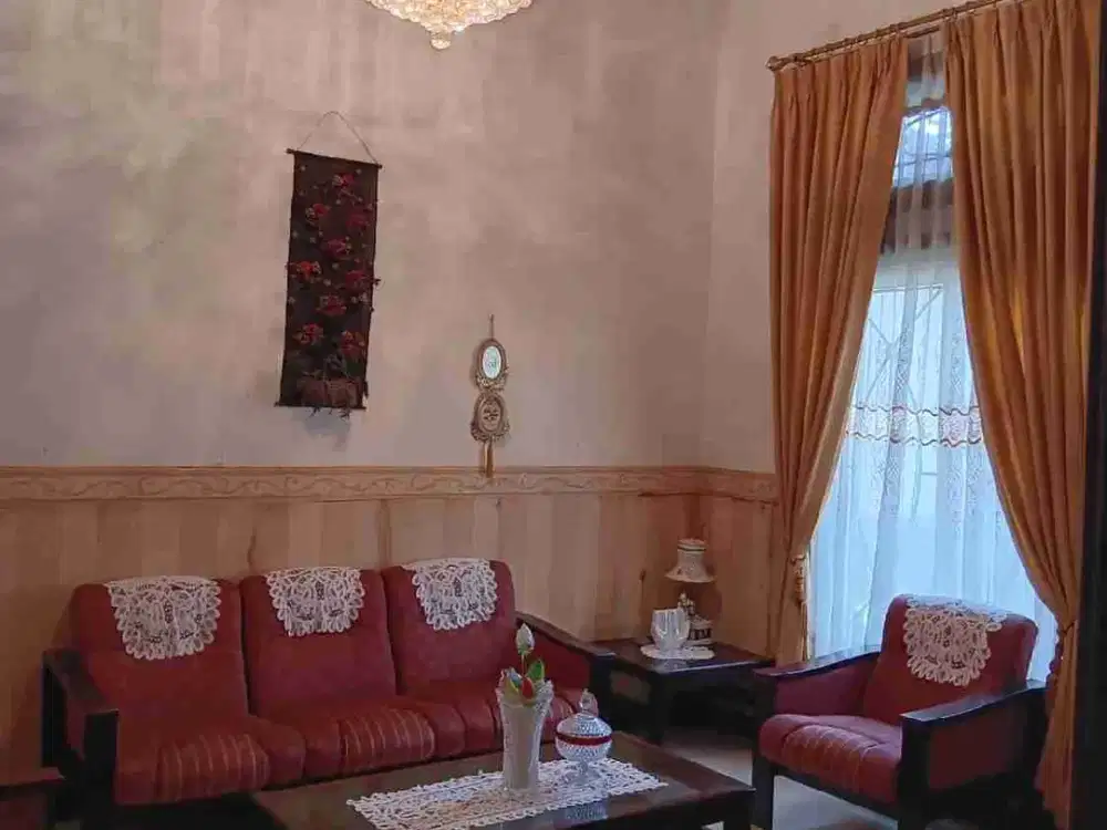 Rumah cantik di komplek Bintaro sektor 3