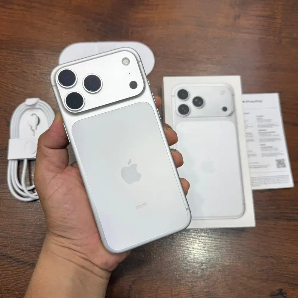iphone 17 pro max 256gb silver garansi resmi ibox