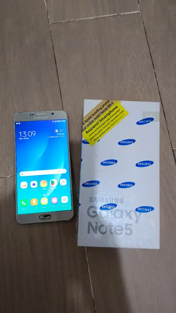Hp samsung galaxy note 5 warna gold 4G LTE 4gb ram 32gb interbal