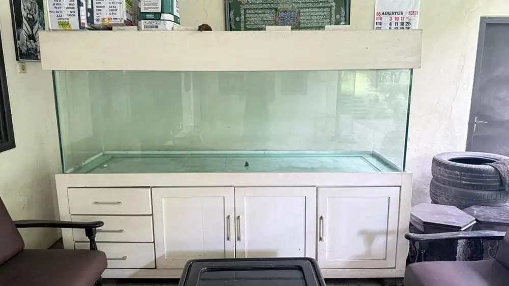 Aquarium kabinet