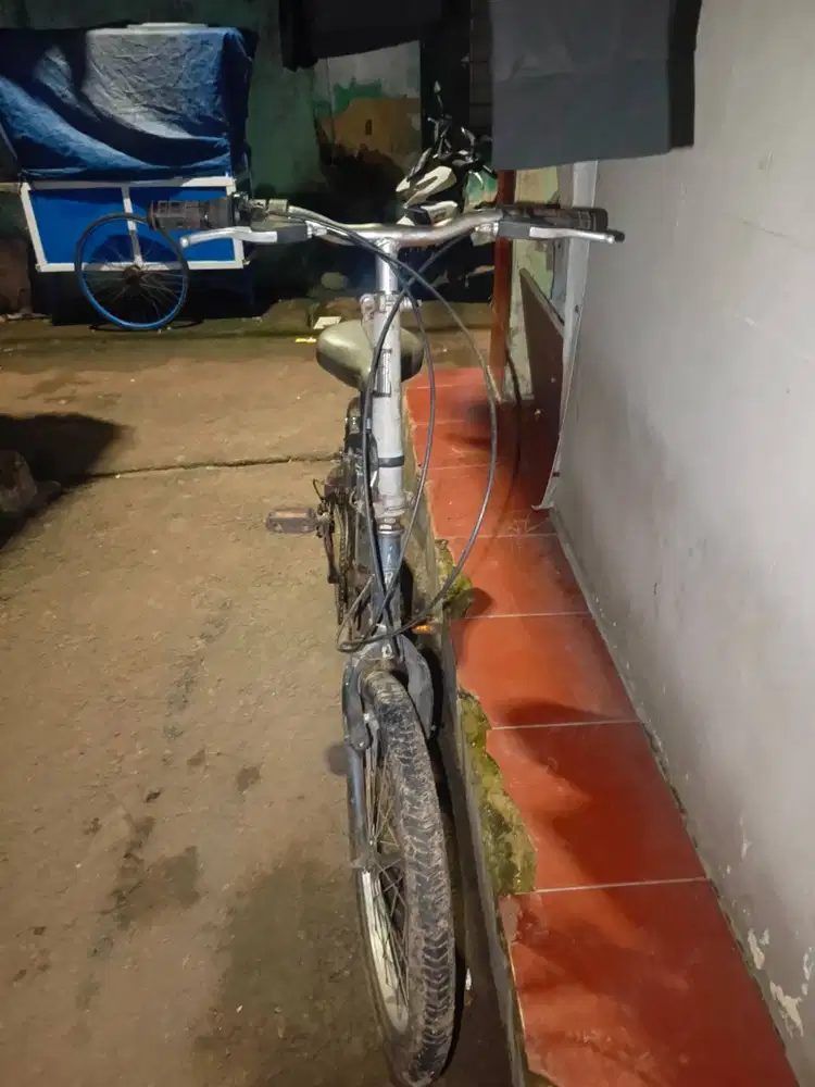 SEPEDA LIPAT REGAZZA