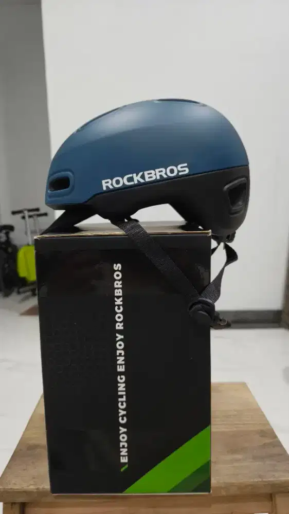 Helm Sepeda Rockbros WT-09 Biru Tua / Navy