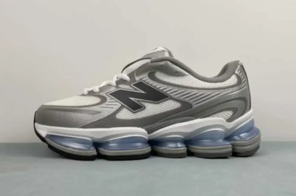 Jual sepatu NewBalance 2000