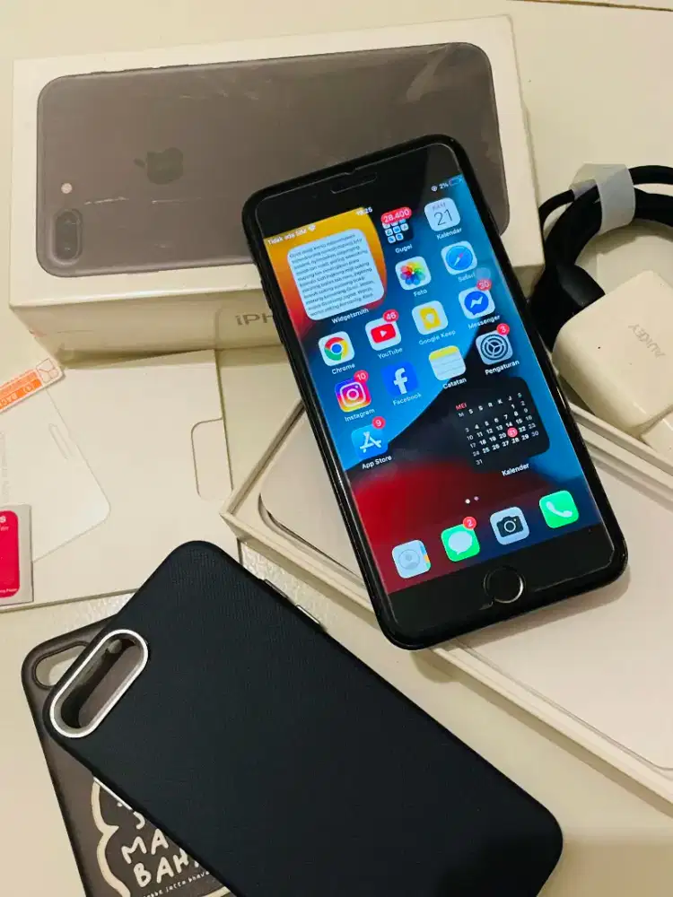 iPhone 7 plus ibox 128 tangan pertama / iPhone 7+