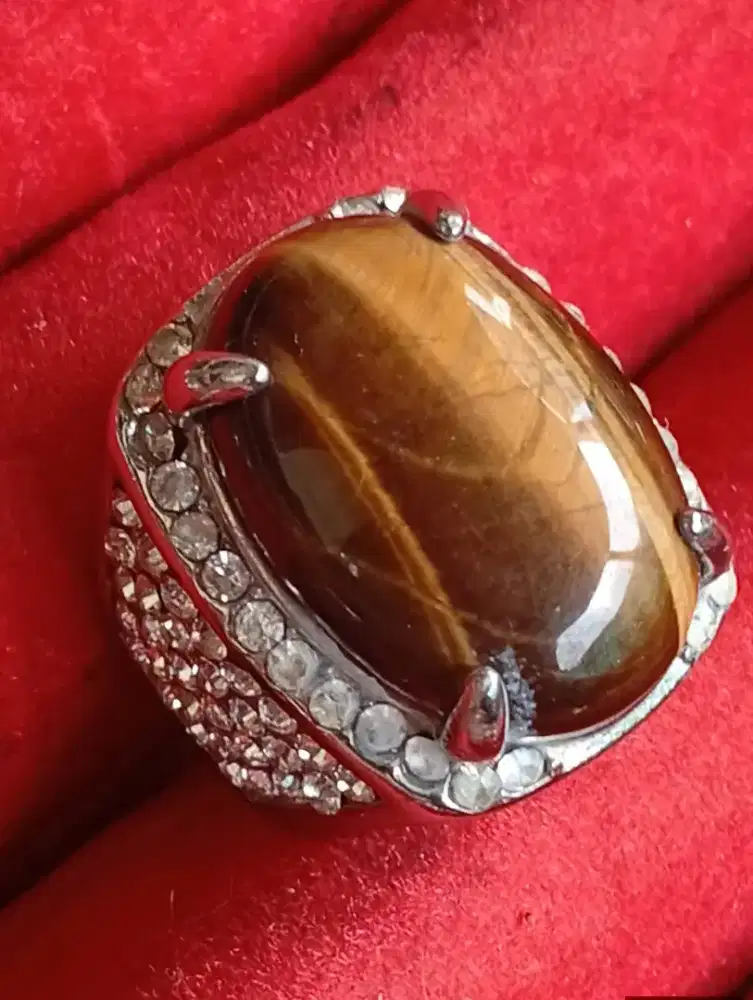 Batu cincin pirus Mesir dan cateye tiger