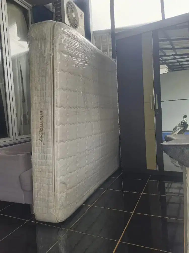 Dijual springbed Informa