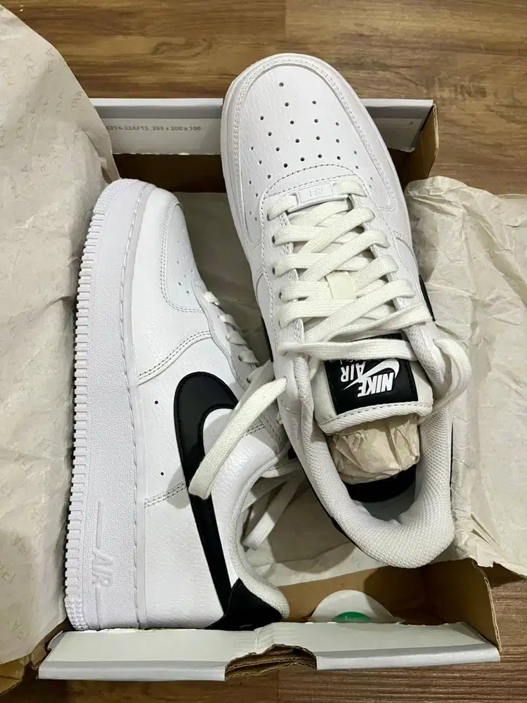 WTS Nike Air Force 1 '07 White Black (Women Size) 100% Original