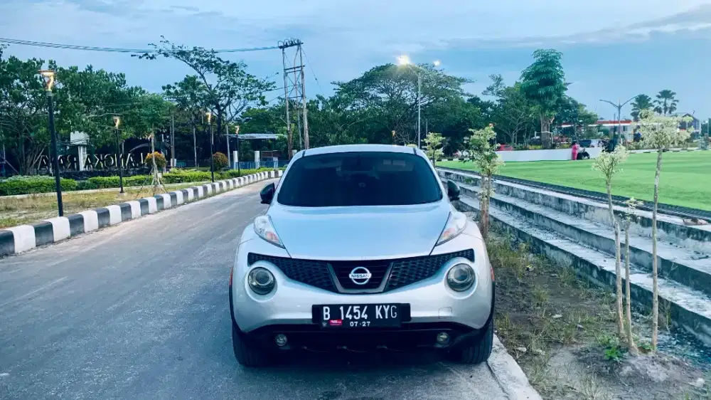 Nissan Juke 2011 pemakaian 2012 RX tertinggi Matic keyless smart key