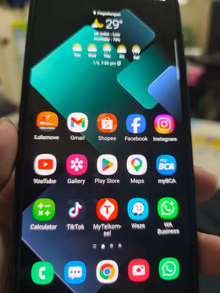 Samsung a50 hitam