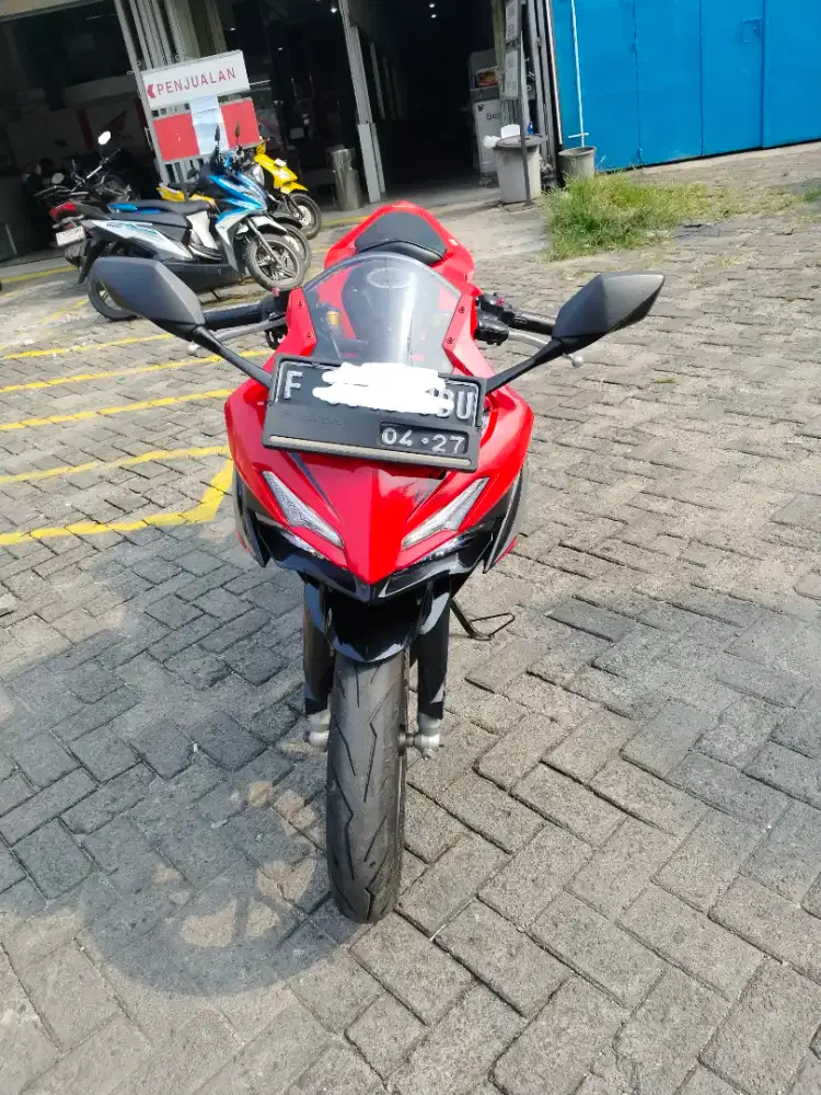 Jual motor CBR150R ABS
