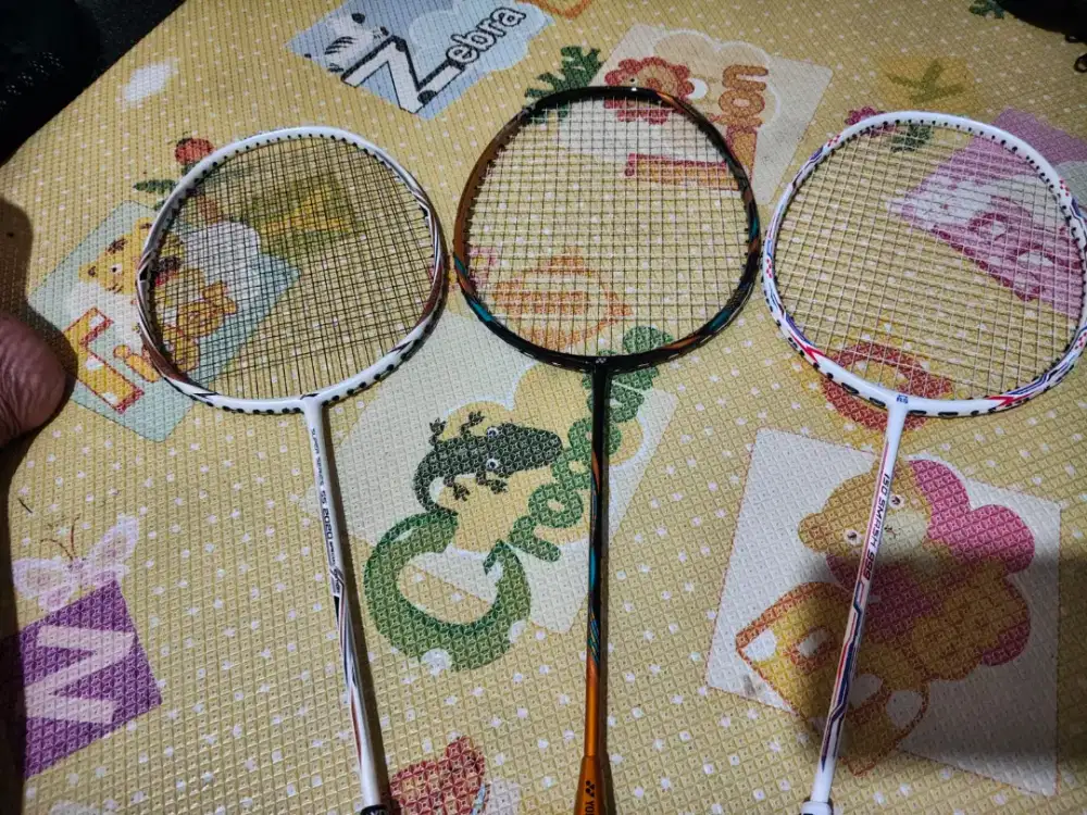 Raket badminton / bulutangkis Yonex Lining Rs