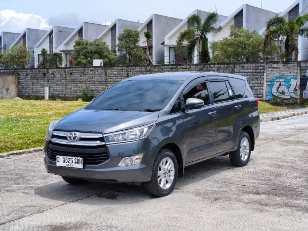 Innova Reborn Diesel Matic 2019 Warna Grey