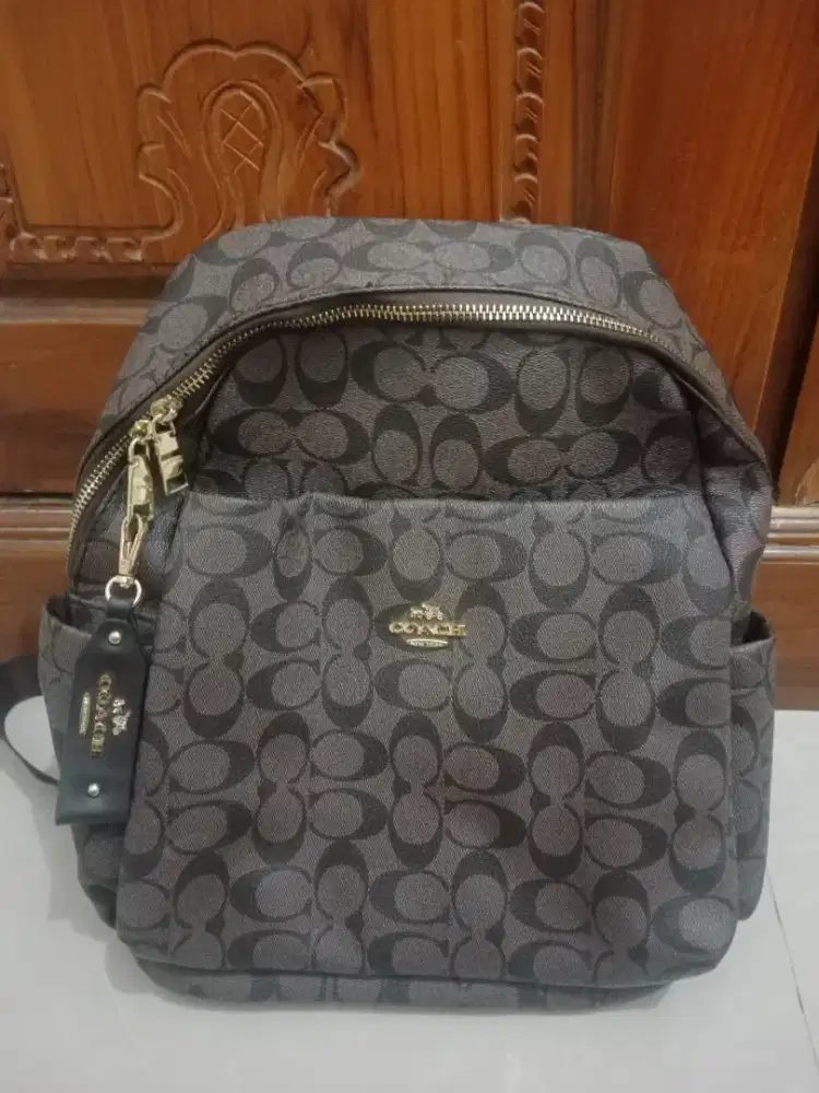 Tas Ransel Coach